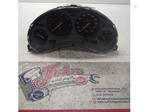 Begagnade Instrumentpanel Opel Tigra (75) 1.4i 16V Pris på förfrågan erbjuds av Autodemontage Joko B.V.