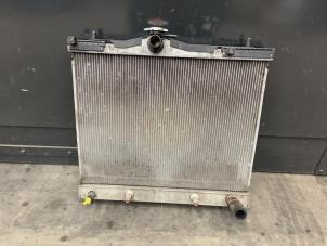 Begagnade Kylare Daihatsu Terios (J2) 1.5 16V DVVT 4x2 Euro 4 Pris på förfrågan erbjuds av Autodemontage Joko B.V.