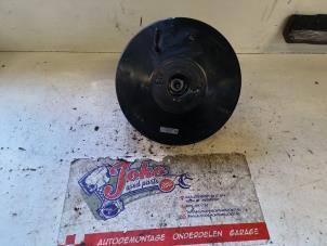 Begagnade Bromsservo Daihatsu Terios (J2) 1.5 16V DVVT 4x2 Euro 4 Pris på förfrågan erbjuds av Autodemontage Joko B.V.