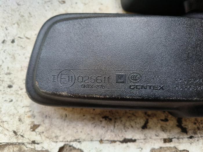 Backspegel från en Opel Zafira (M75) 2.2 16V Direct Ecotec 2008