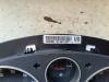 Instrumentpanel från en Opel Zafira (M75) 2.2 16V Direct Ecotec 2008