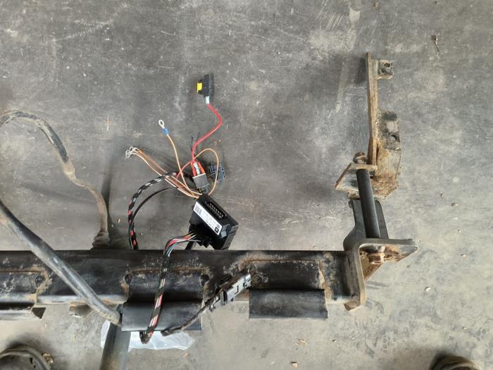 Dragkrok från en Opel Zafira (M75) 2.2 16V Direct Ecotec 2008