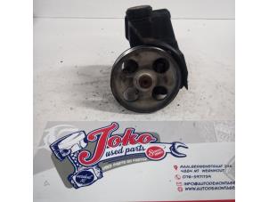 Begagnade Servostyrningspump Citroen Xsara Picasso (CH) 1.8 16V Pris på förfrågan erbjuds av Autodemontage Joko B.V.