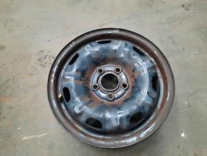 Begagnade Hjul Volkswagen Polo VI (AW1) 1.0 MPi 12V Pris på förfrågan erbjuds av Autodemontage Joko B.V.