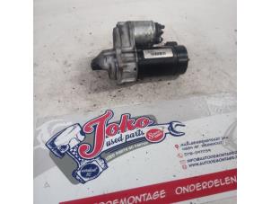 Begagnade Startmotor Opel Corsa B (73/78/79) 1.0i 12V Pris på förfrågan erbjuds av Autodemontage Joko B.V.