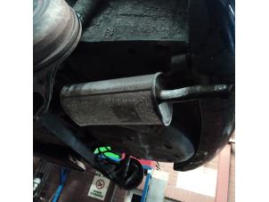 Begagnade Ljuddämpare, bak Opel Corsa B (73/78/79) 1.0i 12V Pris på förfrågan erbjuds av Autodemontage Joko B.V.