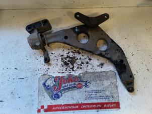 Gebruikte Draagarm onder links-voor BMW Mini One/Cooper (R50) 1.6 16V One Prijs op aanvraag aangeboden door Autodemontage Joko B.V.