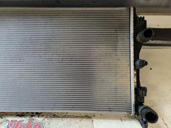 Radiateur van een Seat Ibiza IV SC (6J1) 1.4 TSI 16V Cupra 2012