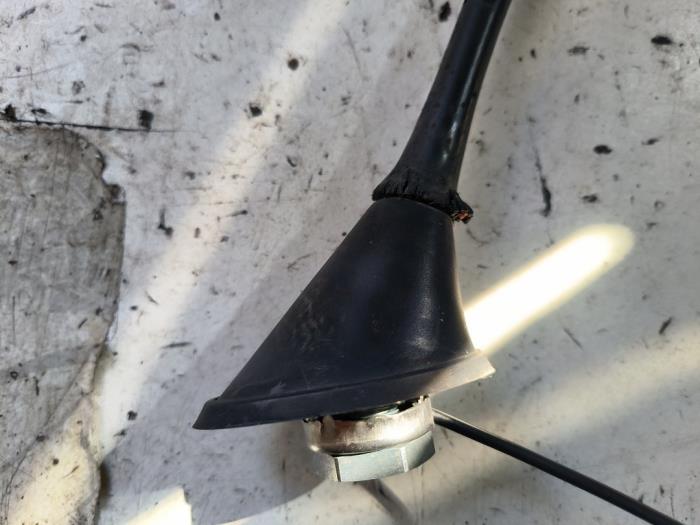 Antenn från en Seat Ibiza IV SC (6J1) 1.4 TSI 16V Cupra 2012