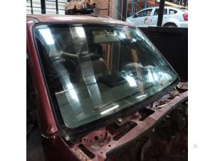 Begagnade Framruta Suzuki Jimny Hardtop 1.3i 16V 4x4 Pris på förfrågan erbjuds av Autodemontage Joko B.V.