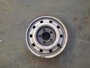 Begagnade Hjul Renault Master II (JD) 2.5 dCi 16V Pris på förfrågan erbjuds av Autodemontage Joko B.V.