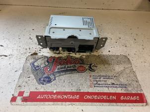 Begagnade Radio Ford Fiesta 7 1.1 Ti-VCT 12V 85 Pris på förfrågan erbjuds av Autodemontage Joko B.V.