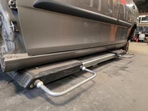 Używane Próg lewy Skoda Fabia II Combi 1.2 TDI 12V Greenline Cena na żądanie oferowane przez Autodemontage Joko B.V.