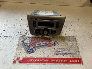 Begagnade CD-spelare med radio Alfa Romeo MiTo (955) 1.4 Pris på förfrågan erbjuds av Autodemontage Joko B.V.
