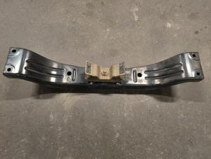 Begagnade Fäste, växellåda Hyundai H-300 2.5 CRDi Pris på förfrågan erbjuds av Autodemontage Joko B.V.