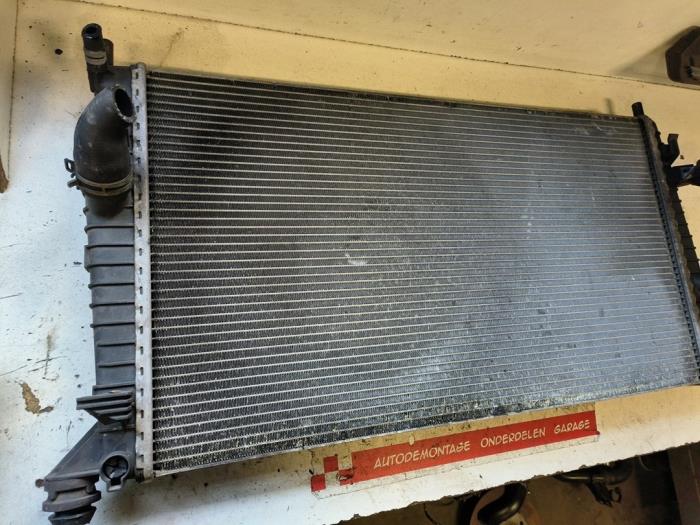 Kylare från en Volvo C30 (EK/MK) 1.6 D 16V 2010