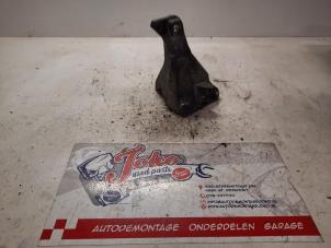 Begagnade Motorfäste BMW X1 (E84) sDrive 18d 2.0 16V Pris på förfrågan erbjuds av Autodemontage Joko B.V.