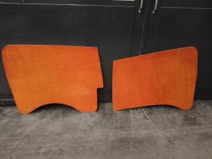 Begagnade List, bagageutrymme Volkswagen Caddy III (2KA,2KH,2CA,2CH) 1.6 TDI 16V Pris på förfrågan erbjuds av Autodemontage Joko B.V.