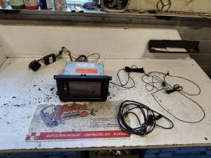 Begagnade Radio Volkswagen Caddy III (2KA,2KH,2CA,2CH) 1.6 TDI 16V Pris på förfrågan erbjuds av Autodemontage Joko B.V.