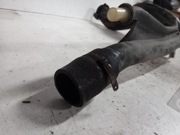 Rurka do napelniania zbiornika paliwa z Renault Kangoo Express (FC) 1.9 D 65 2006