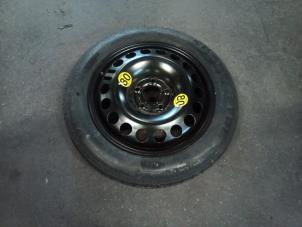 Begagnade Utrymmesbesparande reservhjul Saab 9-3 Sport Estate (YS3F) 1.8t 16V Pris på förfrågan erbjuds av Autodemontage Joko B.V.