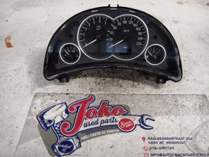 Begagnade Instrumentpanel Opel Tigra Twin Top 1.4 16V Pris på förfrågan erbjuds av Autodemontage Joko B.V.