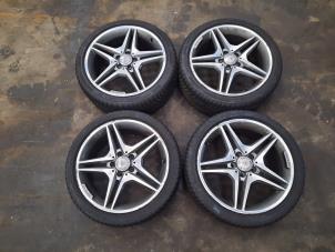 Begagnade Sporthjulsuppsättning + däck Mercedes CLA (117.3) 1.6 CLA-200 16V Pris på förfrågan erbjuds av Autodemontage Joko B.V.