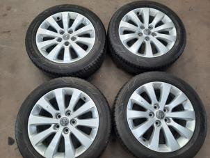 Begagnade Sporthjulsuppsättning Opel Zafira Tourer (P12) 2.0 CDTI 16V 165 Ecotec Pris på förfrågan erbjuds av Autodemontage Joko B.V.