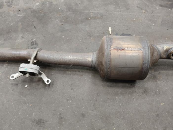 Katalytisk avgasrenare från en Opel Combo Cargo 1.5 CDTI 100 2022