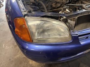 Begagnade Strålkastare, höger Toyota Starlet (EP9) 1.3,XLi,GLi 16V Pris på förfrågan erbjuds av Autodemontage Joko B.V.