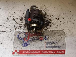 Begagnade Mekanisk bränslepump Ford Transit Connect 1.8 Tddi Pris på förfrågan erbjuds av Autodemontage Joko B.V.