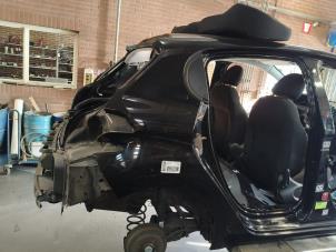 Gebruikte Carrosserie Hoek rechts-achter Peugeot 208 I (CA/CC/CK/CL) 1.0 Vti 12V PureTech Prijs op aanvraag aangeboden door Autodemontage Joko B.V.