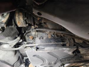 Begagnade Tank Mercedes C (W203) 2.2 C-220 CDI 16V Pris på förfrågan erbjuds av Autodemontage Joko B.V.