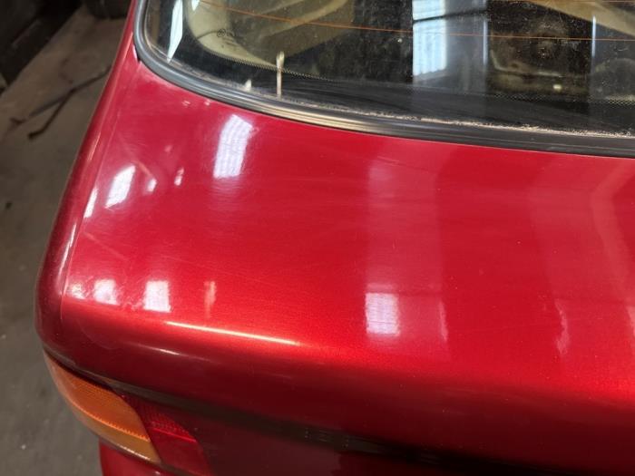 Baklucka från en Rover 400 (RT) 416Si 16V 1996