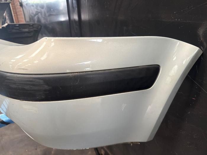 Främre stötfångare från en Volkswagen Golf IV Variant (1J5) 1.9 TDI 115 2000