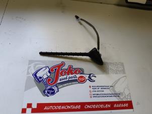 Begagnade Antenn Opel Karl 1.0 12V Pris på förfrågan erbjuds av Autodemontage Joko B.V.