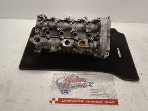 Begagnade Topplock Mercedes CLA (117.3) 1.6 CLA-200 16V Pris på förfrågan erbjuds av Autodemontage Joko B.V.