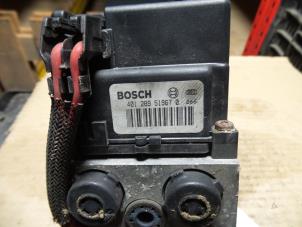 Begagnade ABS-pump Ford Transit 2.0 TDdi 16V Pris på förfrågan erbjuds av Autodemontage Joko B.V.