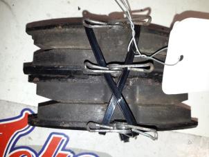 Begagnade Främre bromsbelägg Citroen Xsara Picasso (CH) 2.0 HDi 90 Pris på förfrågan erbjuds av Autodemontage Joko B.V.