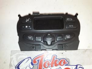 Begagnade Värmekontrollpanel Citroen Xsara Picasso (CH) 1.6 Pris på förfrågan erbjuds av Autodemontage Joko B.V.
