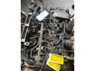 Begagnade Motor Mercedes C (W202) 2.2 C-220 CDI 16V Pris på förfrågan erbjuds av Autodemontage Joko B.V.