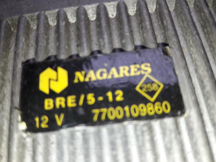 Glödstiftstimer från en Renault Kangoo Express (FC) 1.9 D 65 2001