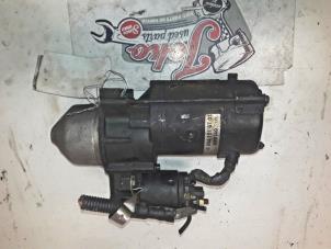 Begagnade Startmotor Mercedes C (W202) 2.2 C-220 D 16V Pris på förfrågan erbjuds av Autodemontage Joko B.V.