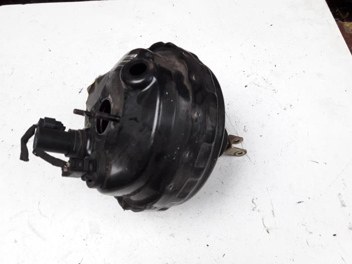 Bromsservo från en Mercedes-Benz C (W203) 2.2 C-200 CDI 16V 2002