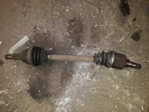 Używane Os napedowa lewy przód Ford Fusion 1.4 16V Cena na żądanie oferowane przez Autodemontage Joko B.V.