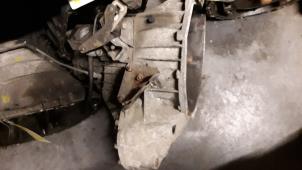 Begagnade Växellåda Mercedes Vito (638.0) 2.2 CDI 108 16V Pris på förfrågan erbjuds av Autodemontage Joko B.V.