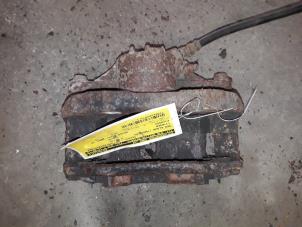 Begagnade Främre bromsok, höger Citroen Xsara Picasso (CH) 1.8 16V Pris på förfrågan erbjuds av Autodemontage Joko B.V.