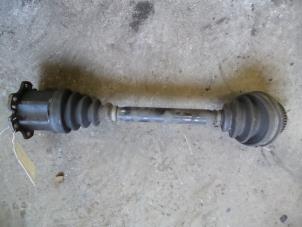 Gebruikte Cardanas links-voor (VWA) Audi A6 Avant (C5) 2.5 TDI V6 24V Prijs op aanvraag aangeboden door Autodemontage Joko B.V.