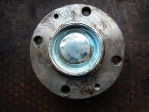 Begagnade Bakhjulslager Citroen Xsara Picasso (CH) 2.0 HDi 90 Pris på förfrågan erbjuds av Autodemontage Joko B.V.