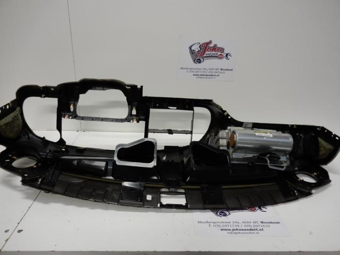 Instrumentbräda från en Saab 9-3 I (YS3D) 2.0t 16V Ecopower 2001